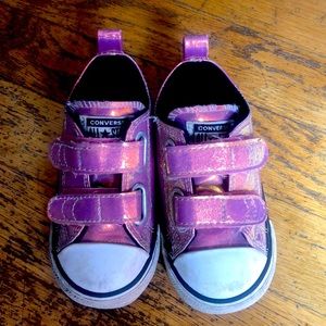 Converse pink sparkle sneakers size 6
